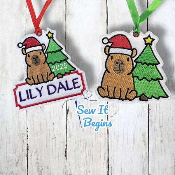 Christmas Capybara 4x4 Decoration Hanger Set - Digital Download