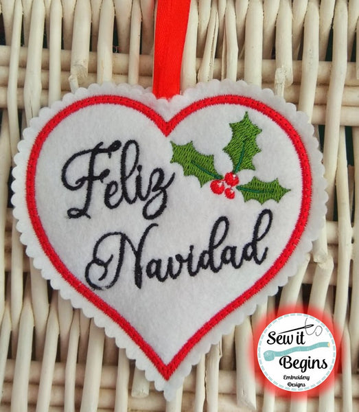 Feliz Navidad Spanish Christmas Heart Hanging Decoration 4x4