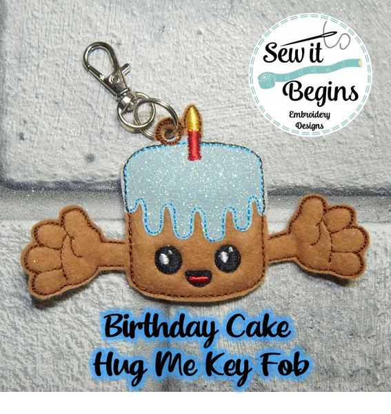 Pocket Pal Hug Me Birthday Cake Eyelet Keyring Key Fob Design
